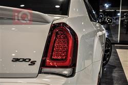 كرايسلر 300